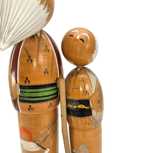 Japanese Kokeshi Wooden Dolls on Stand Grandfather and Grandaughter Crane JE381 - Picture 9 of 10